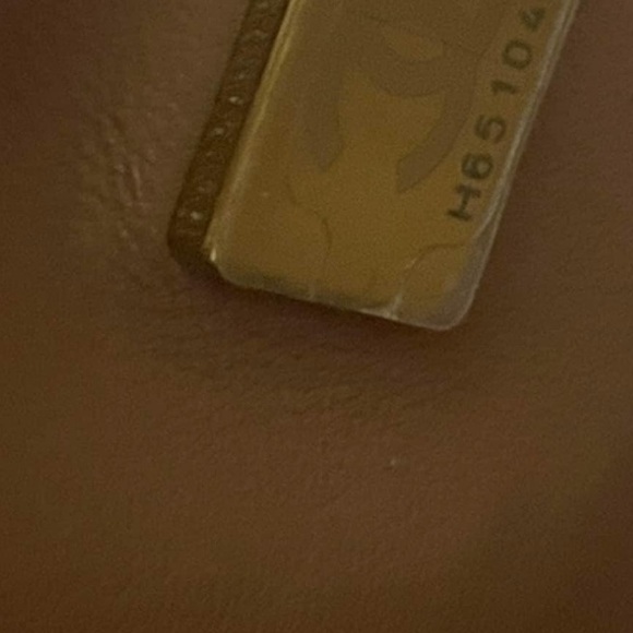 SOLD! Chanel small 22s caramel classic flap - Picture 3 of 11